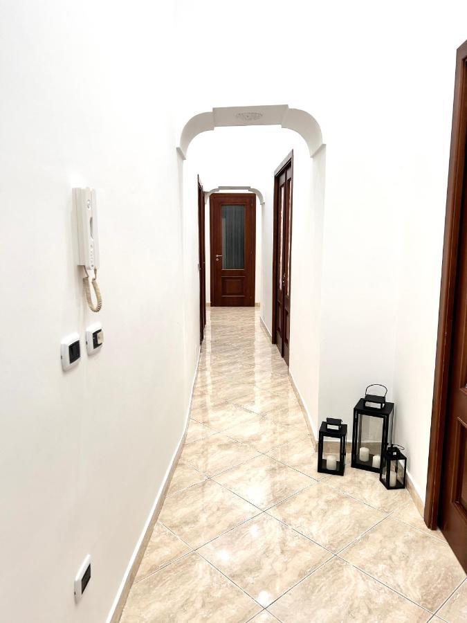 Casa Vacanze The Fortress Apartamento Nápoles Exterior foto